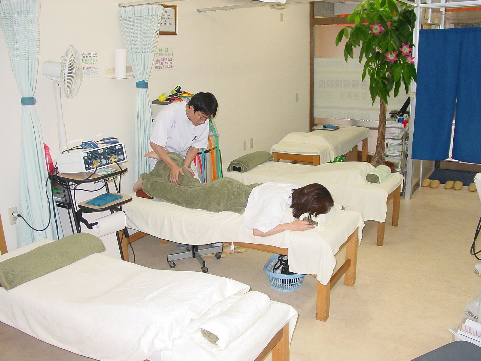 鍼灸治療室を併設しました